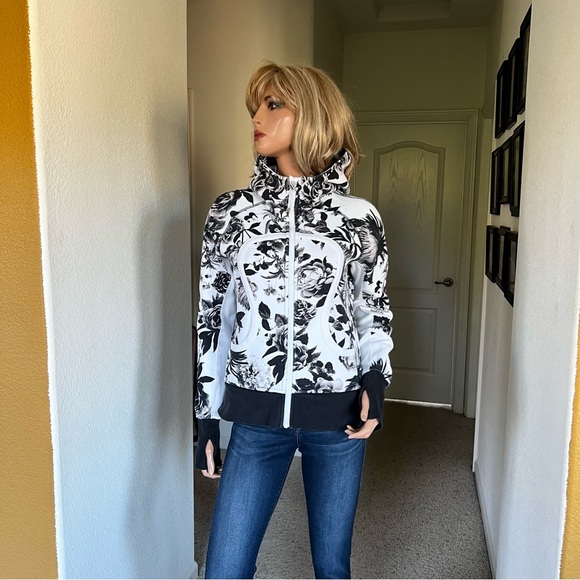 Lululemon Scuba Hoodie Brisk Bloom Full Zip - Picture 7 of 13